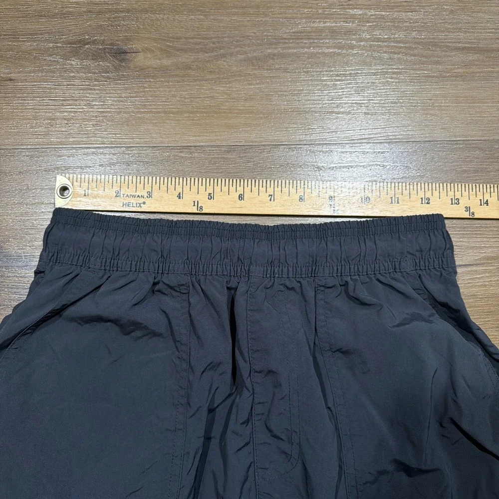 Nike Jordan Essentials Woven Nylon Pants Men's XS FV7306-010 Black Loose Fit 30